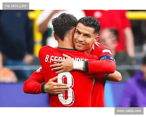 捷克前锋希季尔与C罗激战在即 谁将笑傲绿茵场争锋再起 捷克前锋希季尔与C罗激战在即 谁将笑傲绿茵场争锋再起