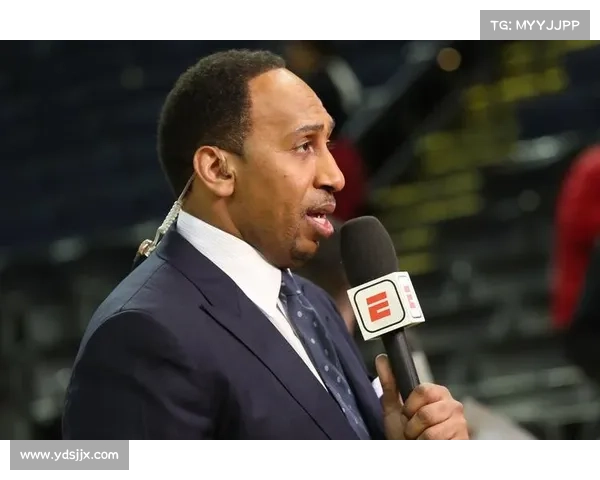 揭开足球明星高薪背后隐藏的全球体育经济与商业运作真相复杂链条