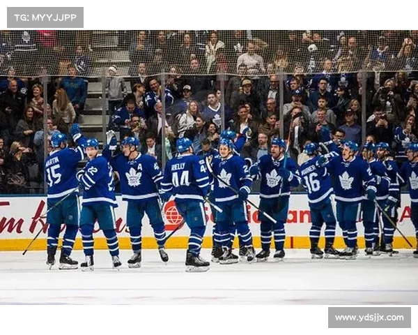 康纳·麦大维德状态回暖带领球队迎战火药味十足的NHL季后赛首轮对决